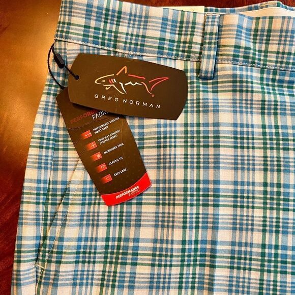 NWT Men's Greg Norman Performance Golf Shorts in Blue Green Gray Plaid Size 32 - Picture 2 of 4
